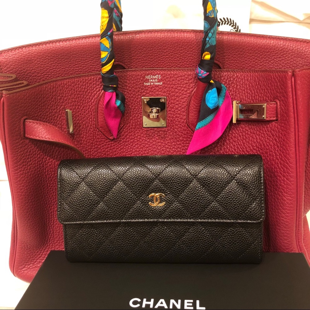 ❌SOLD❌ CHANEL Black Caviar Large Flap Wallet - Picture 1 of 8